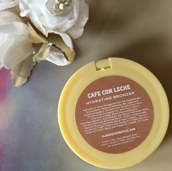 NWT Cafe Con Leche Alamar Cosmetics Hydrating Bronzer - Picture 4 of 4